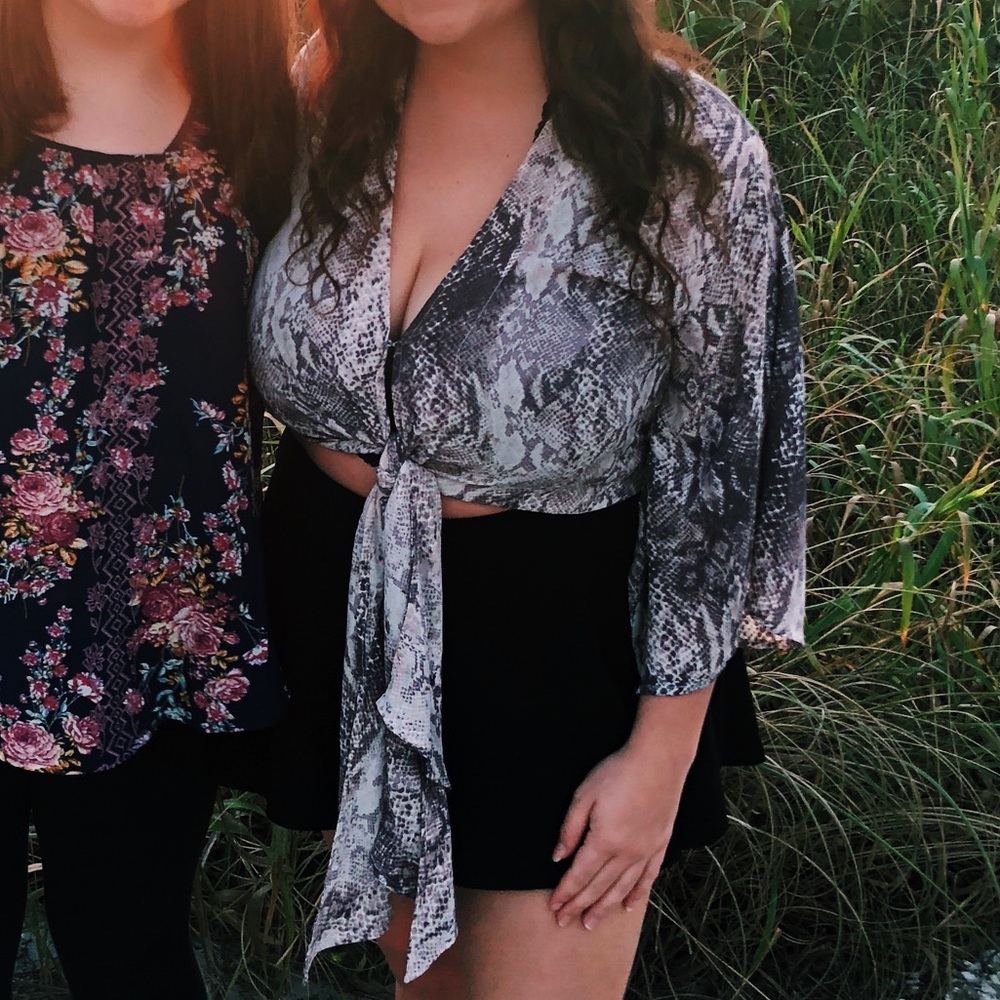 Snake print tie top